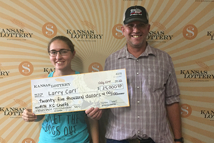 Larry Carl, with daughter Danielle, after he claimed the $25,000 prize!